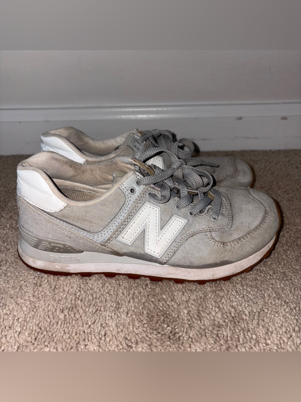 Women’s New Balance 574 Grey Sneakers Size: 7 - Picture 3 of 10